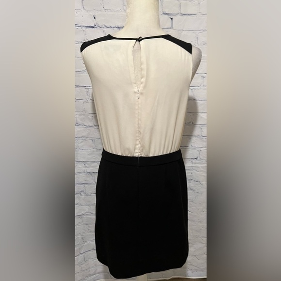 Ann Taylor Loft Black Ivory Color Block Combo Sheath Dress 4 - Picture 4 of 7